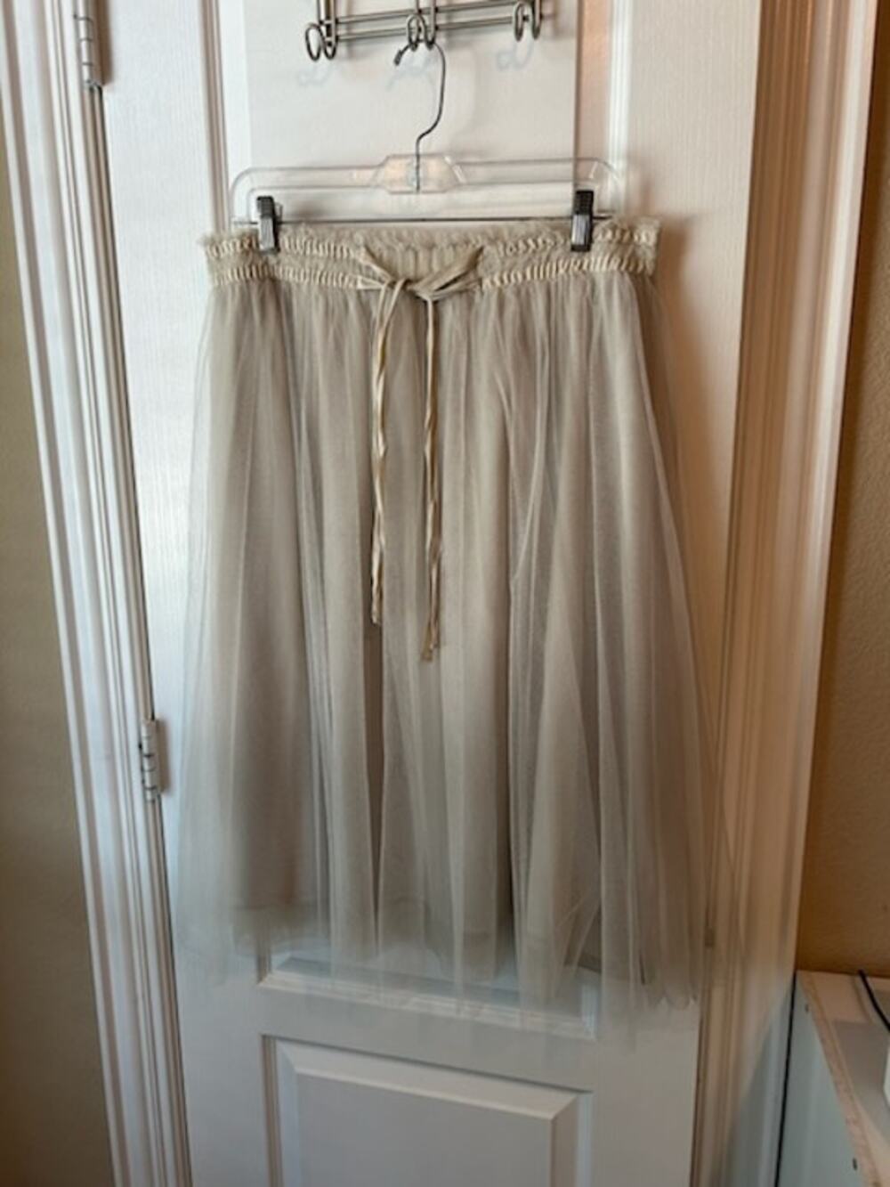 Lauren Conrad Tulle Midi Skirt Off-White Large